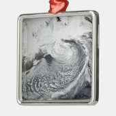 Ornement Carré Argenté Simulation de nuage d'une seule journée 3 (Gauche)