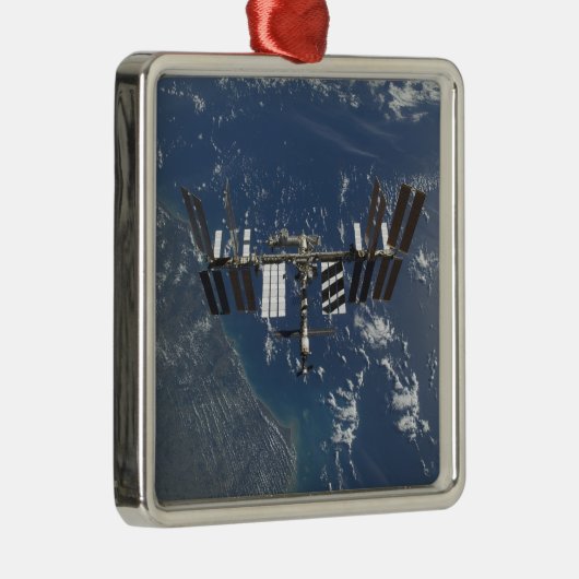 Ornement Carré Argenté Station spatiale internationale en orbite 3 (Droite)