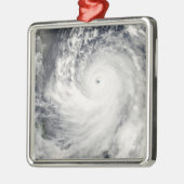 Ornement Carré Argenté Super typhon Man-Yi (Gauche)