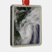 Ornement Carré Argenté Tempête tropicale Mekkhala (Droite)