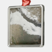 Ornement Carré Argenté Une épaisse rive de nuages bas (Gauche)