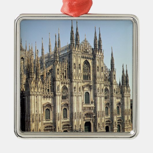 Ornement Carré Argenté Vue de la façade, commencée 1386 (Devant)