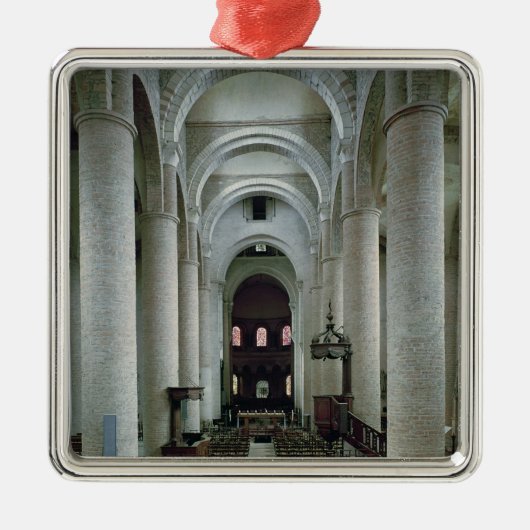 Ornement Carré Argenté Vue de la nef, regardant vers l'autel (Devant)