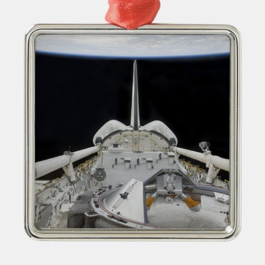 Ornement Carré Argenté Vue partielle de la navette spatiale (Devant)