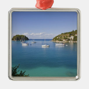 Ornement Carré Argenté Yachts à l'ancre, Lakka, Paxos, Grèce