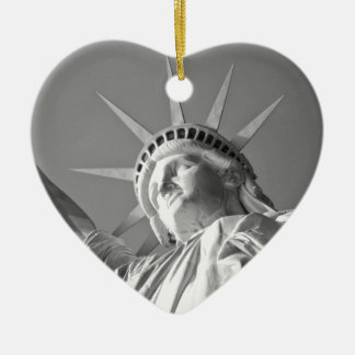Ornement Cœur En Céramique Statue blanche noire de la Liberté