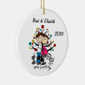 Ornement dans l'expectative de chien de chats des (Droite)