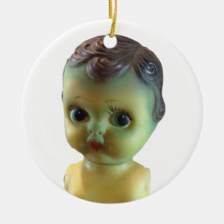 Ornement de bébé déplaisant