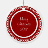 Ornement de cercle cranté par rouge fait sur (Dos)