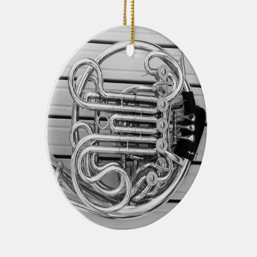 Ornement de cor de harmonie (Droite)