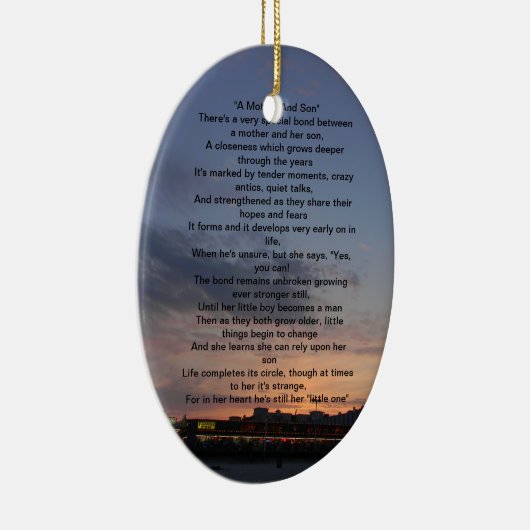 Ornement de mère et de fils (Droite)