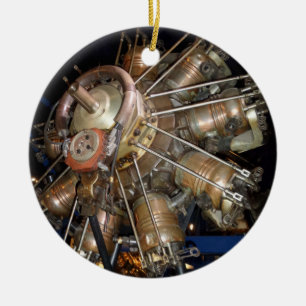 Ornement de moteur en étoile