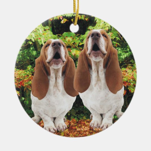 Ornement de Noël de chiens de basset d'hurlement (Devant)