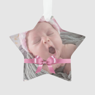Ornement de Noël rose personnalisé pour le premier