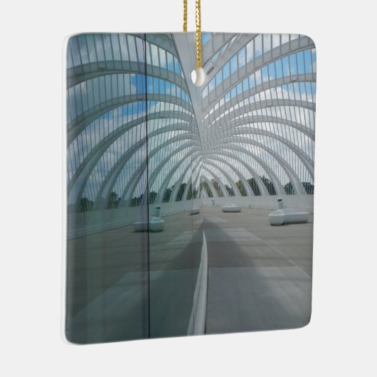 Ornement d'école d'enseignement technique de la (Droite)