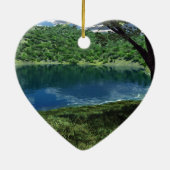 Ornement En Céramique À Côté De L'Ornement Des Eaux Profondes (Dos)