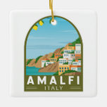 Ornement En Céramique Amalfi Italie Retro Voyage Art Vintage<br><div class="desc">Amalfi design vectoriel. Amalfi est une ville située dans un cadre naturel spectaculaire,  au pied de falaises escarpées,  sur la côte sud-ouest de l'Italie.</div>