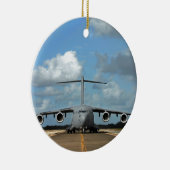 Ornement En Céramique Atterrissage d'un avion cargo militaire (Droite)