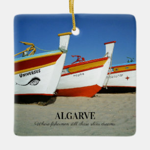 Ornement En Céramique Bateaux de pêche sur la plage de l'Algarve Photo