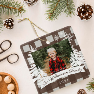 Ornement En Céramique Brown Buffalo Plaid Rustic Pine Trees Photo de fam