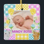 Ornement En Céramique Cadre photo Floral & Plaid Nouveau-né<br><div class="desc">Cette annonce de naissance de bébé doux présente une photo paisible de nouveau-né encadrée par un collage floral à carreaux de couleur pastel. La bordure patchwork mélange gingham, pois et blocs de motifs délicats en rose, bleu, jaune et violet, rehaussés de fleurs illustrées charmantes et de motifs de personnages adorables....</div>