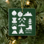 Ornement En Céramique Camping Souvenir personnalisé Campeurs photo<br><div class="desc">Ajoutez facilement le nom de votre terrain de camping favori et l'état dans lequel il se trouve sur le devant et votre photo préférée de votre voyage de camping sur le dos pour créer votre propre ornement souvenir camping arbre de Noël ou ajoutez un nom de famille ou un autre...</div>