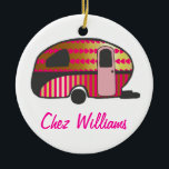 Ornement En Céramique Caravane de conception rétro personnalisée<br><div class="desc">Voir la gamme complète de 25 caravanes rétro par Trina Esquivelzeta @SurfaceHug sur divers autres produits de la collection ci-dessous.</div>