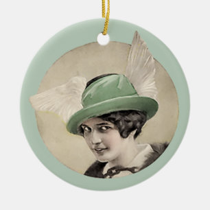 Ornement en céramique Casquette vert vintage