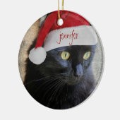 Ornement En Céramique Chat de Noël mignon, dos vert, nom personnalisé/an (Gauche)