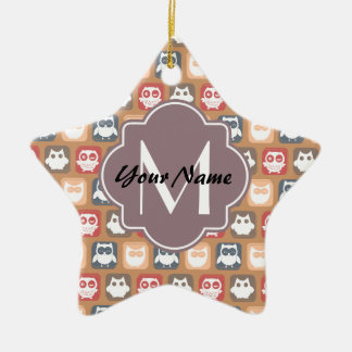 Ornement En Céramique Chouette beige Monogramme et nom personnalisés