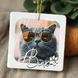 Ornement En Céramique Cool moderne de chat Grunge Nom et photo<br><div class="desc">Ce design simple et moderne est composé d'une typographie de script simple et moderne. Ajoutez une photo personnalisée de votre chat ou chaton</div>