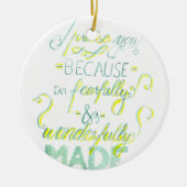 Ornement En Céramique Craintivement et merveilleusement fait (Devant)