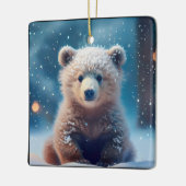 Ornement En Céramique Cute Bear Cub En Forêt Couverte De Neige (Gauche)