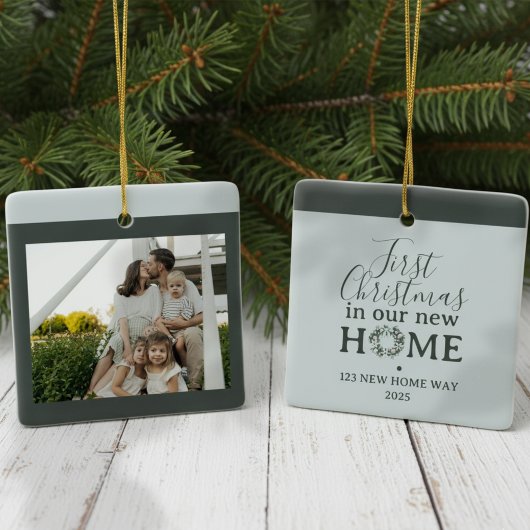 Ornement En Céramique First Christmas In Our New Home Family Photo