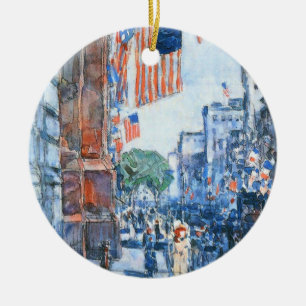 Ornement En Céramique Flags Fifth Avenue de Childe Hassam, Art Vintage
