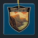 Ornement En Céramique Giants Causeway Irlande du Nord Voyage Vintage<br><div class="desc">Giants Causeway design vectoriel art. Giants Causeway est une zone d'environ 40 000 colonnes de basalte qui s'entremêlent,  résultat d'une éruption volcanique ancienne de fissure.</div>
