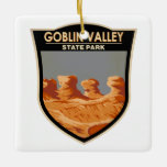 Ornement En Céramique Goblin Valley State Park Utah Vintage<br><div class="desc">Design artistique du parc d'état de Goblin Valley. Le parc compte des milliers de hoodoos,  appelés localement goblins,  qui sont des formations de pinacles rocheux en forme de champignon,  parfois hautes de plusieurs mètres.</div>