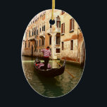 Ornement En Céramique Gondolier<br><div class="desc">Ornement en céramique ovale avec l'image d'un gondolier offrant une visite pittoresque de Venise romantique,  Italie. Voir l'ensemble de la collection Italie Ornament dans la section HOME.</div>