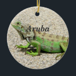 Ornement En Céramique Iguane vert d'Aruba<br><div class="desc">Iguane vert dans Aruba.</div>