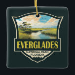 Ornement En Céramique Illustration du parc national des Everglades Art d<br><div class="desc">Everglades conception d'oeuvres vectorielles. Le parc est composé de mangroves côtières,  de marais de scie et de pinèdes plates qui abritent des centaines d'espèces animales.</div>