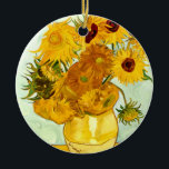 Ornement En Céramique Le tournesol jaune de Vincent van Gogh peignant<br><div class="desc">C'est une version de Prawny de la peinture célèbre du tournesol de Vincent van Gogh. Cette version a été peinte en 1888 et a douze fleurs. Vincent a peint plusieurs autres morceaux de tournesol. J'ai rendu les couleurs des remous plus vibrants et plus supplémentaires de frais supplémentaires que Vincent a...</div>