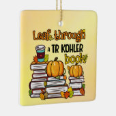 Ornement En Céramique Leaf À Travers Un Livre TR Kohler (Droite)