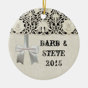 Ornement En Céramique Linge de dentelle mariage blanc classique jolie