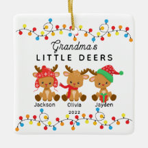 L'ornement de Noël des petits cerfs de grand-mère