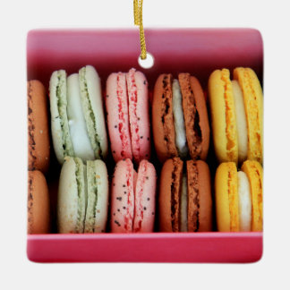 Ornement En Céramique Macarons de différentes couleurs