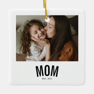 Ornement En Céramique Maman Minimaliste Photo Créée