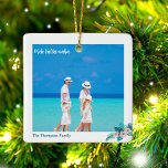 Ornement En Céramique Mele Kalikimaka Beach 2 Photo Noël tropical<br><div class="desc">Un ornement de Noël de plage tout simplement magnifique avec une photo de famille de vos vacances sur l'île tenue au coin par une jolie fleur tropicale Hibiscus dans un joli rose pêche avec des feuilles de palmiers bleus vert. Une autre photographie complète décore l'arrière de cette fête hawaïenne à...</div>