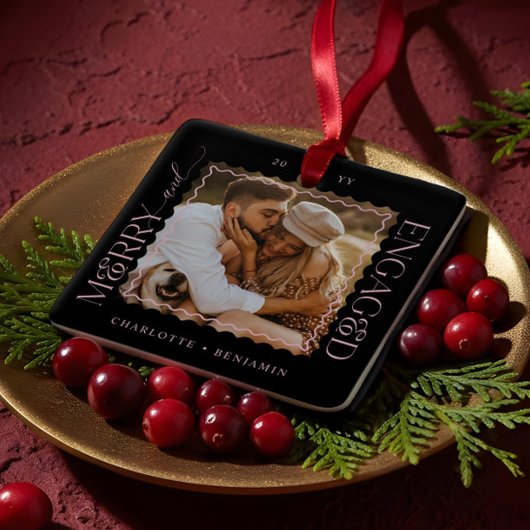 Ornement En Céramique Merry & Engaged Modern Minimal Wavy Photo Keepsake