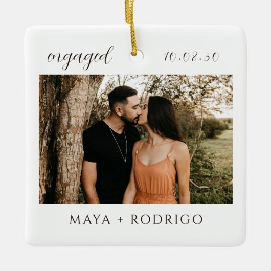 Ornement En Céramique Modern Script Rustic Engagement Photo Keepsake (Devant)