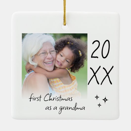 Ornement En Céramique Modern Simple First Christmas As Grandma Photo (Dos)